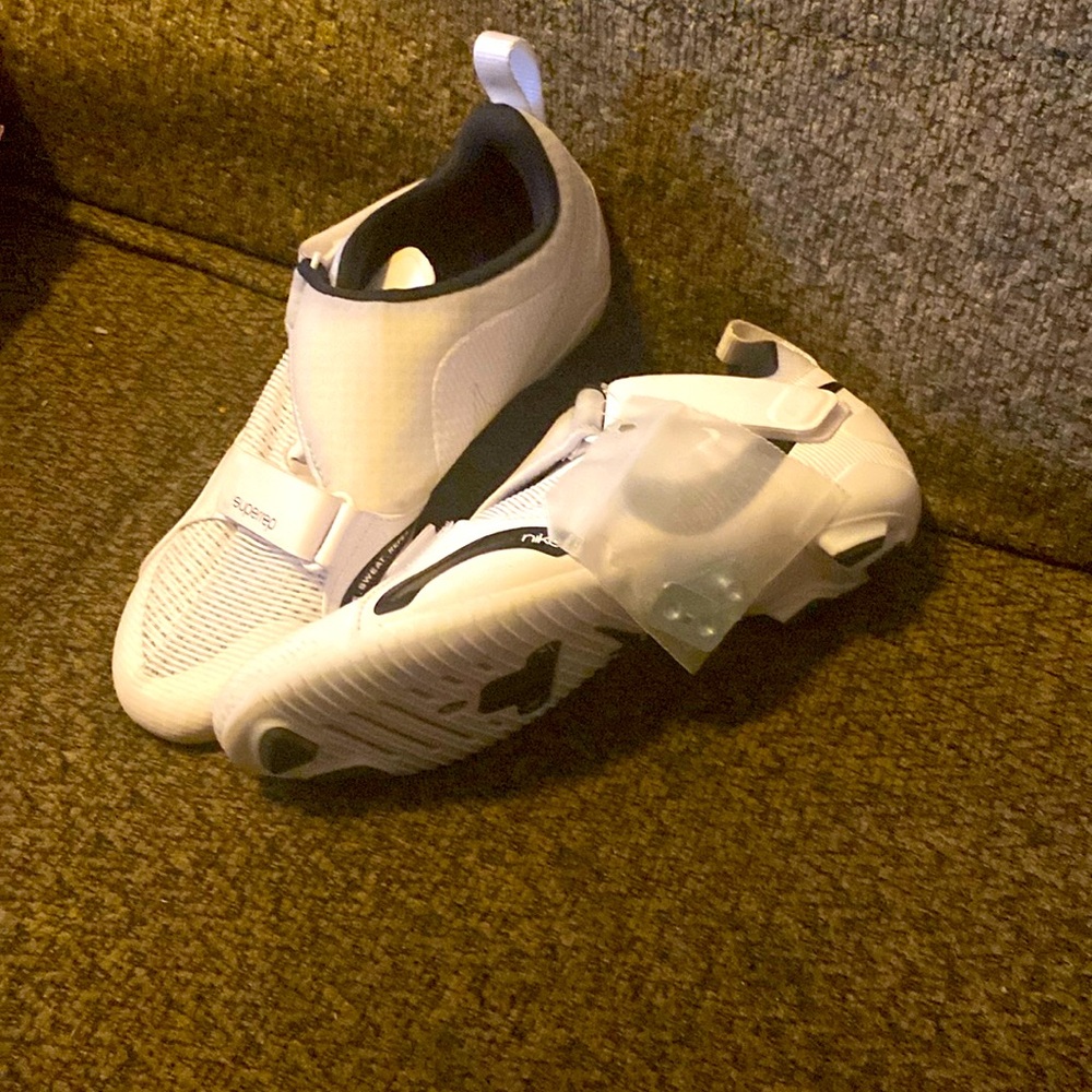 Brand new never worn!